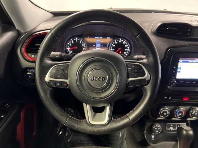 2017 Jeep Renegade Trailhawk photo 7