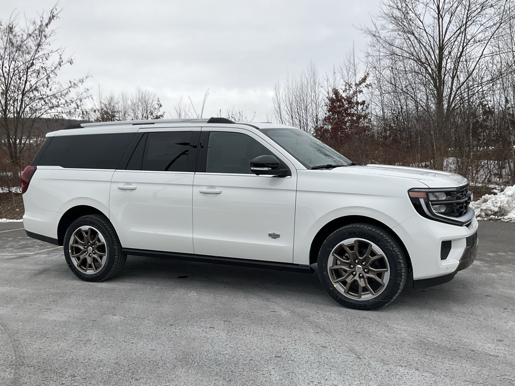 2025 Ford Expedition King Ranch's photo