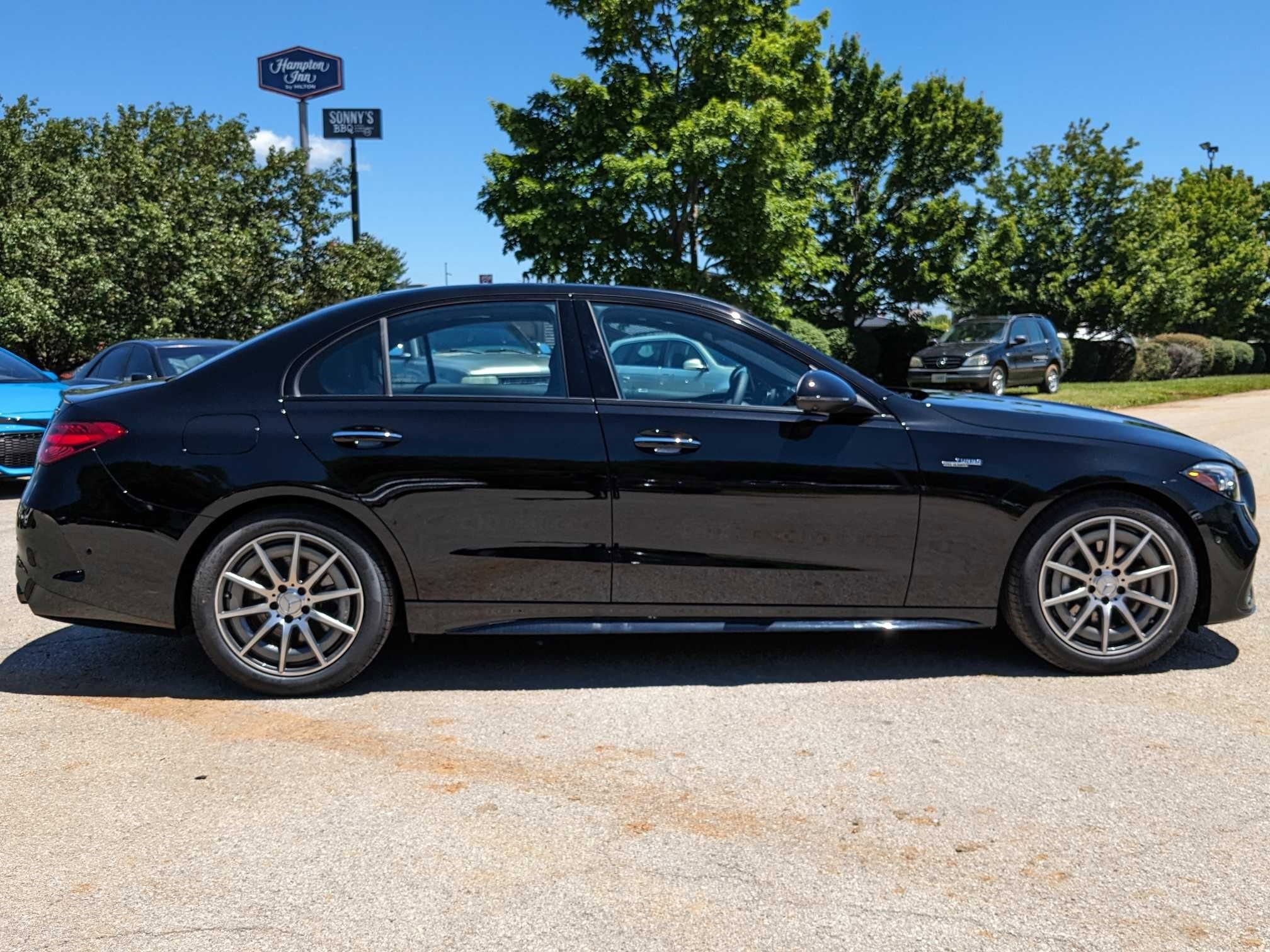 2024 Mercedes Benz C 43 4MATIC photo 4