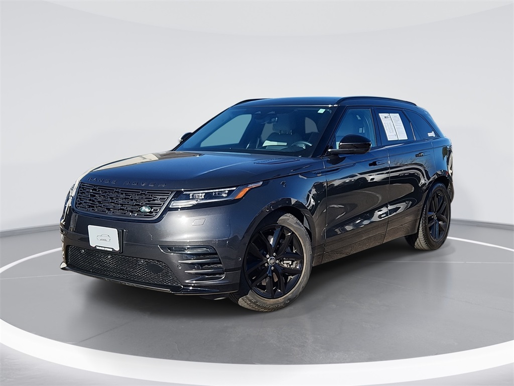2026 Land Rover Range Rover Velar Dynamic SE's photo