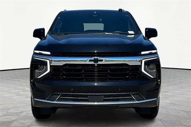 2025 Chevrolet Tahoe LS photo 2