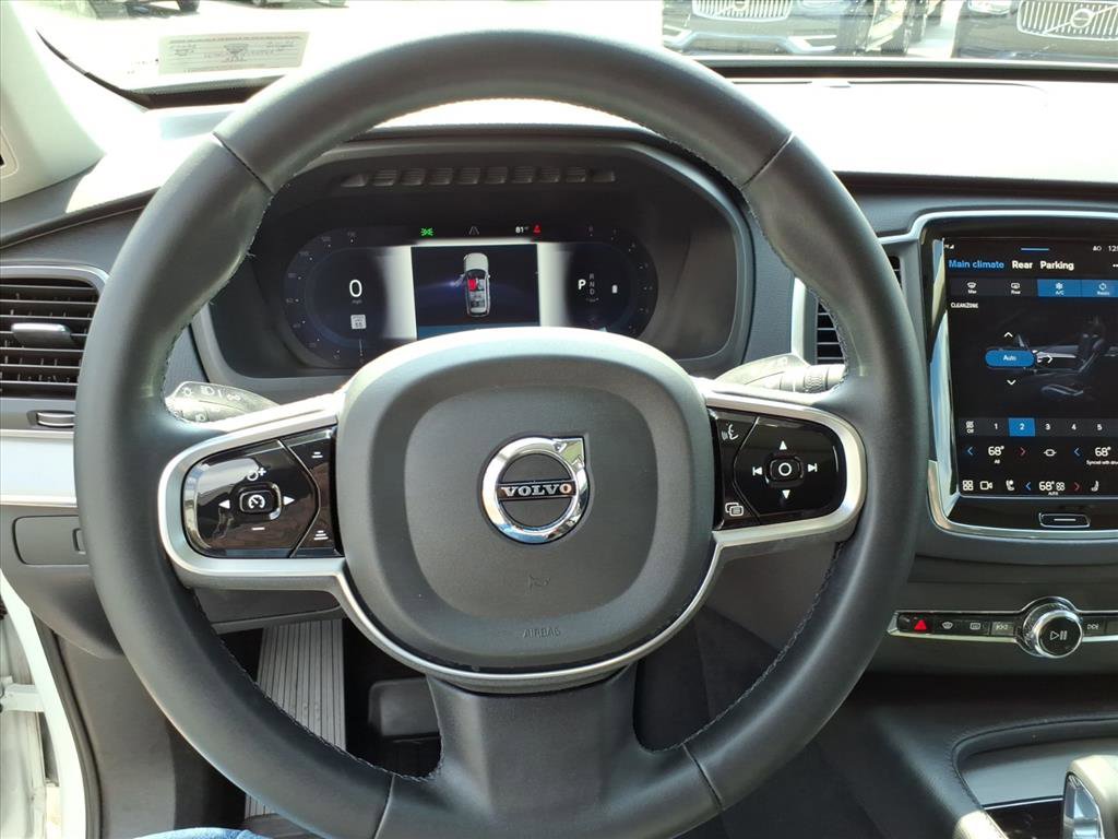 2023 Volvo XC90 Core photo 14