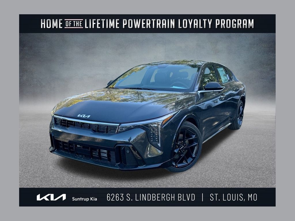 2025 Kia K4 GT-Line Turbo's photo
