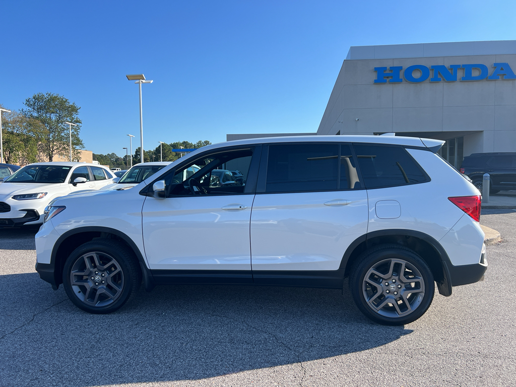 2023 Honda Passport EX-L photo 2