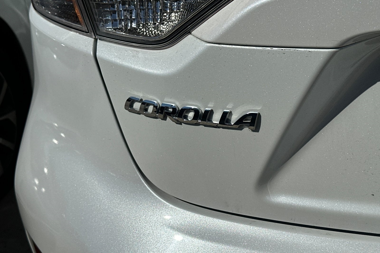 2024 Toyota Corolla LE photo 4