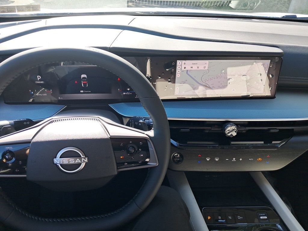2025 Nissan Murano SL photo 13