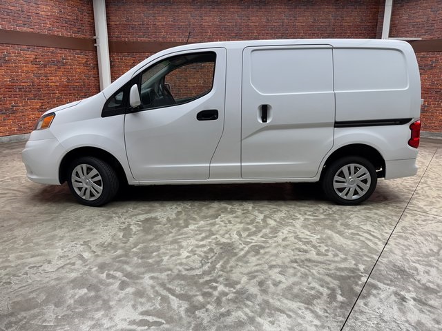 2019 Nissan NV200 SV photo 2