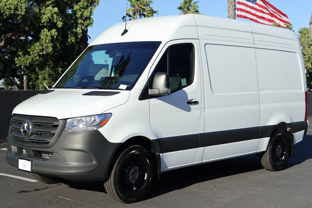 2026 Mercedes-Benz Sprinter Cargo Van Base's photo