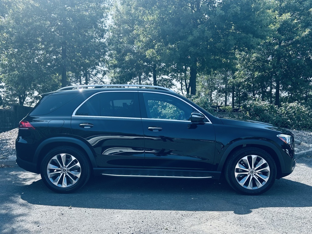 2022 Mercedes Benz GLE 350 4MATIC photo 3