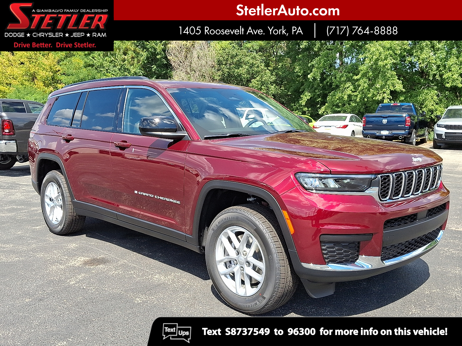 2025 Jeep Grand Cherokee L Laredo's photo