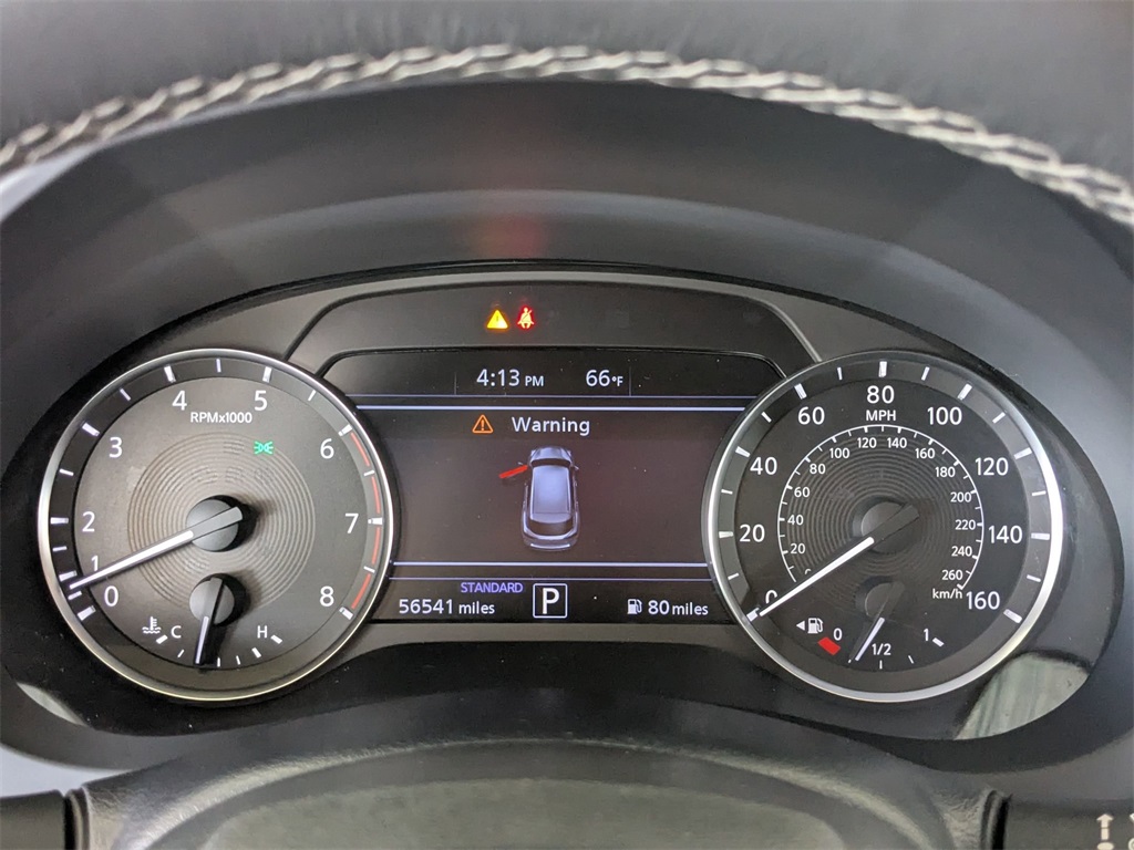 2019 Infiniti QX50 Luxe AWD photo 16