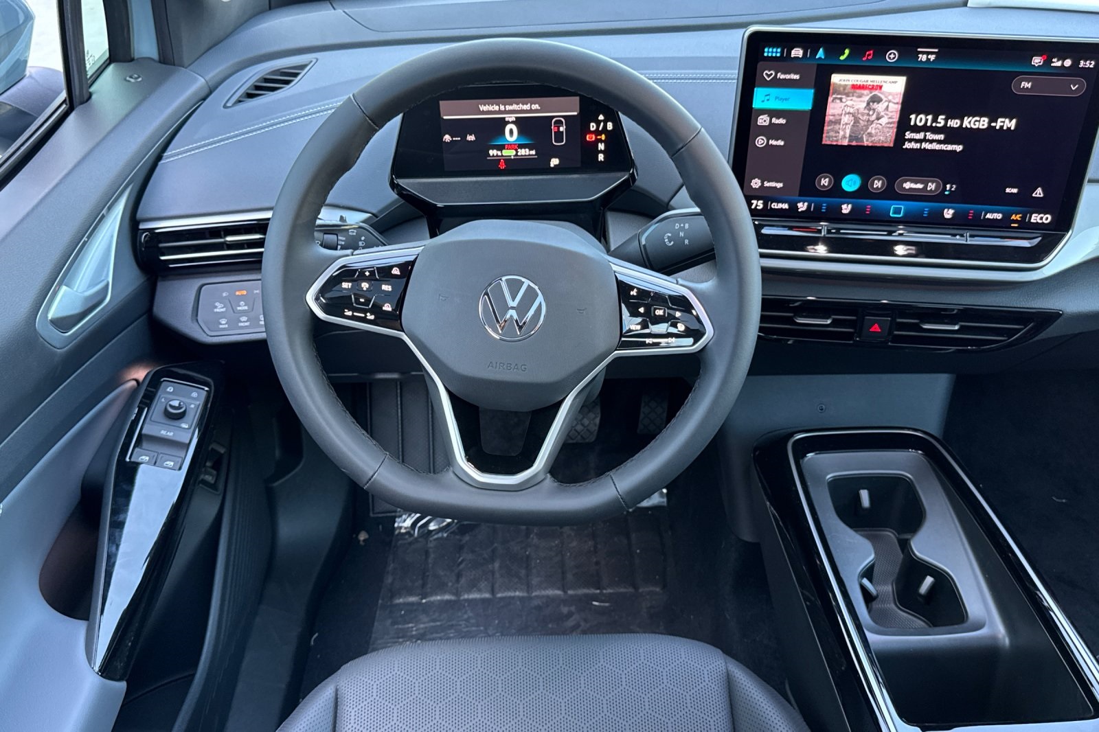 2025 Volkswagen ID.4 Pro S photo 13