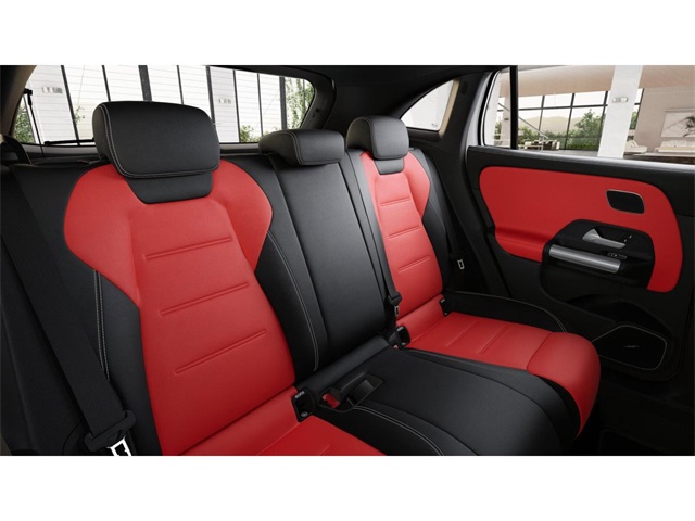 2025 Mercedes Benz GLA AMG 35 4MATIC photo 5