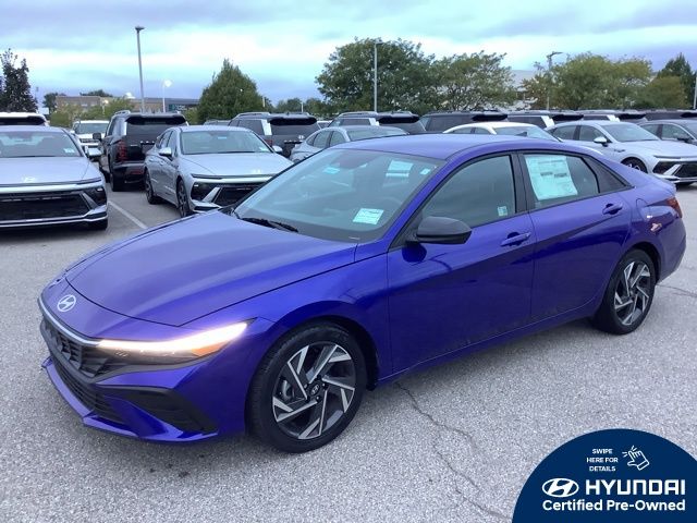 2025 Hyundai Elantra SEL's photo