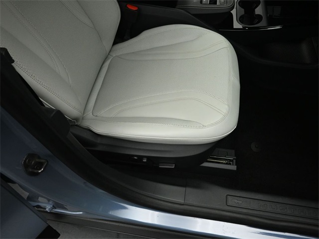 2024 FORD MUSTANG MACH-E - Image 31