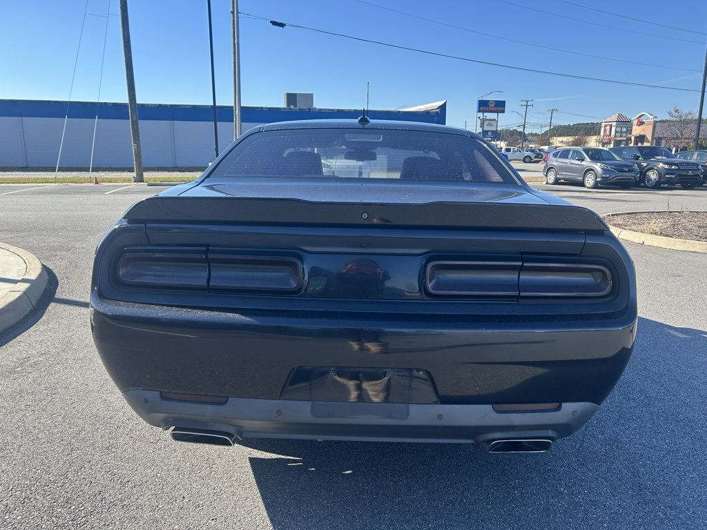 2015 Dodge Challenger R/T Classic photo 4