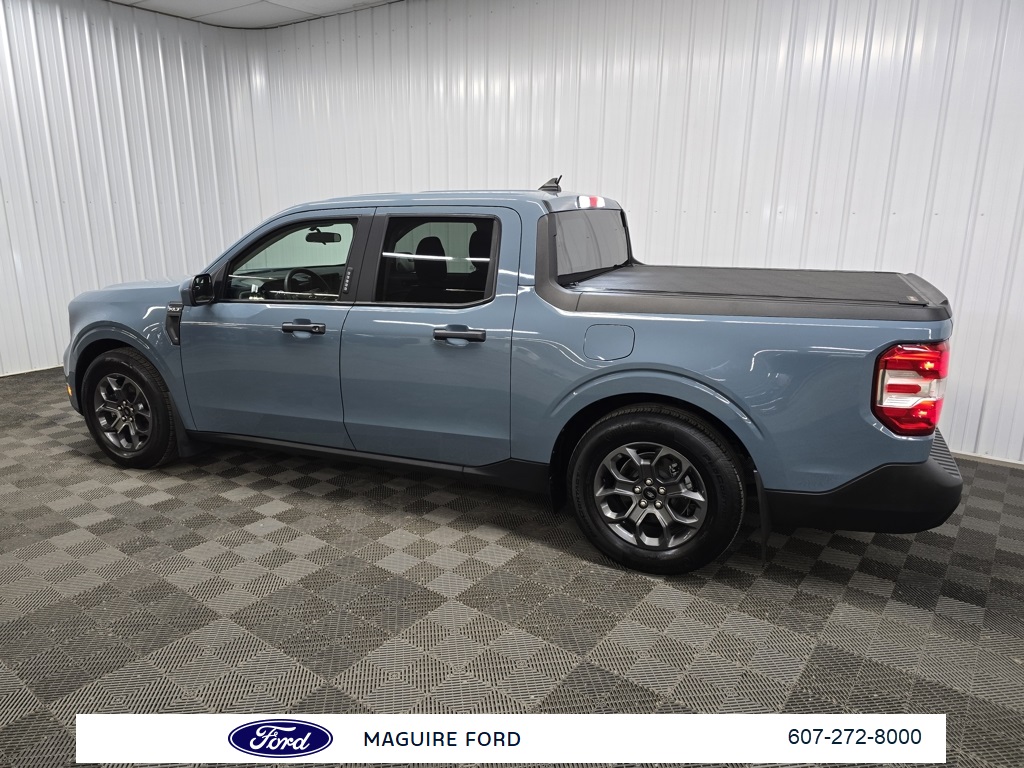 2023 Ford Maverick XLT photo 4