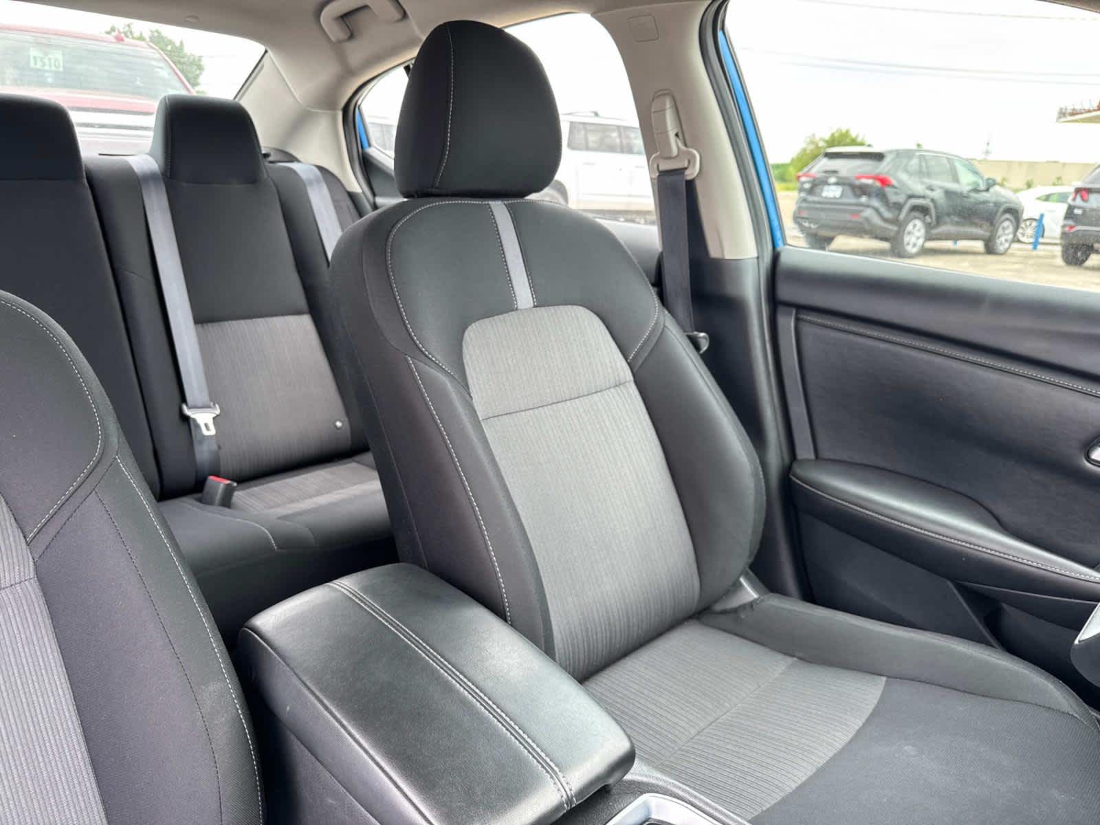 2024 Nissan Sentra SV photo 25