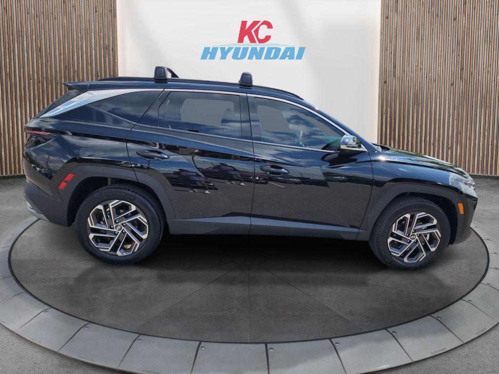 2025 Hyundai Tucson Hybrid Limited photo 4