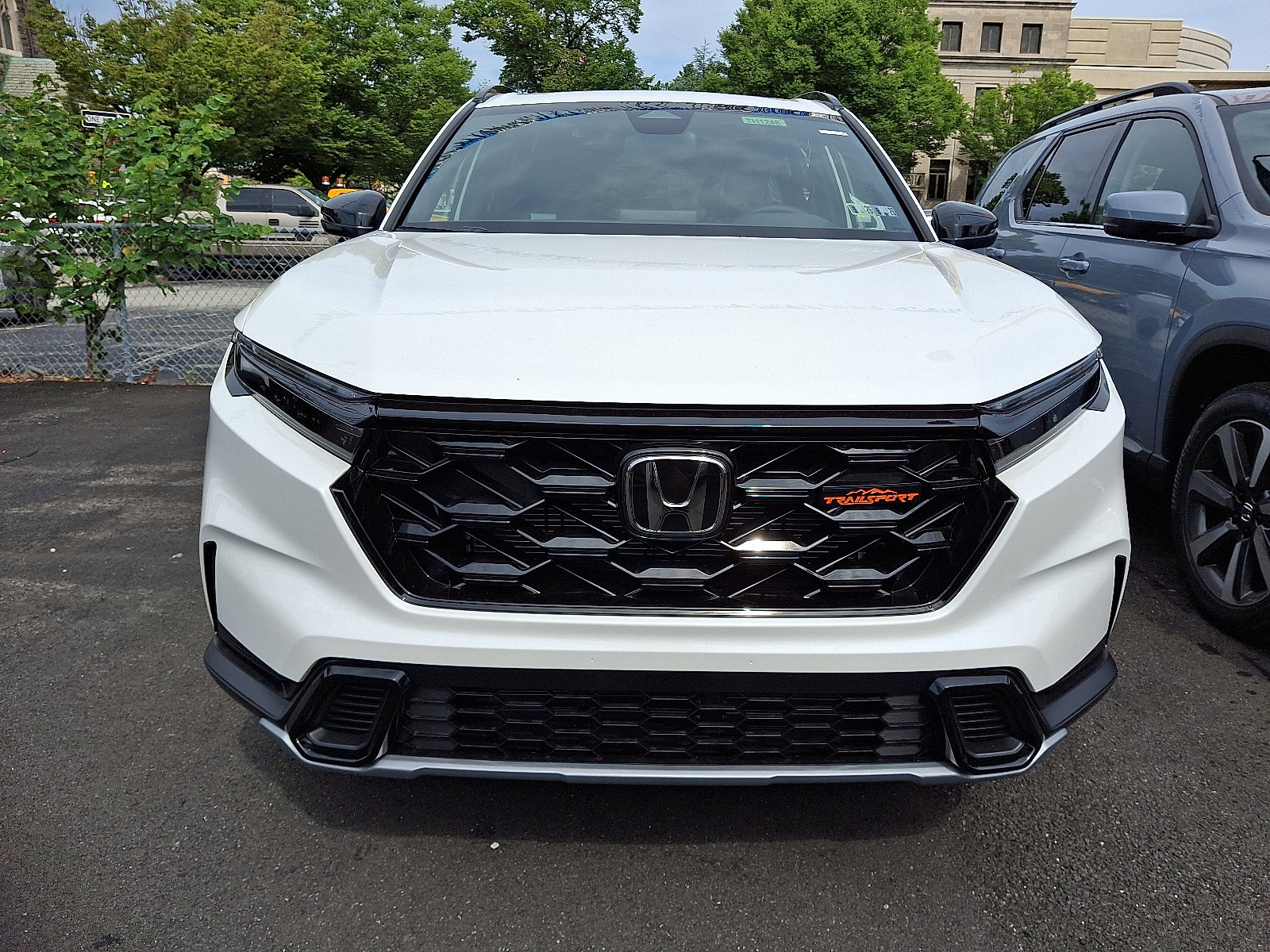 2026 Honda CR-V Hybrid photo 2