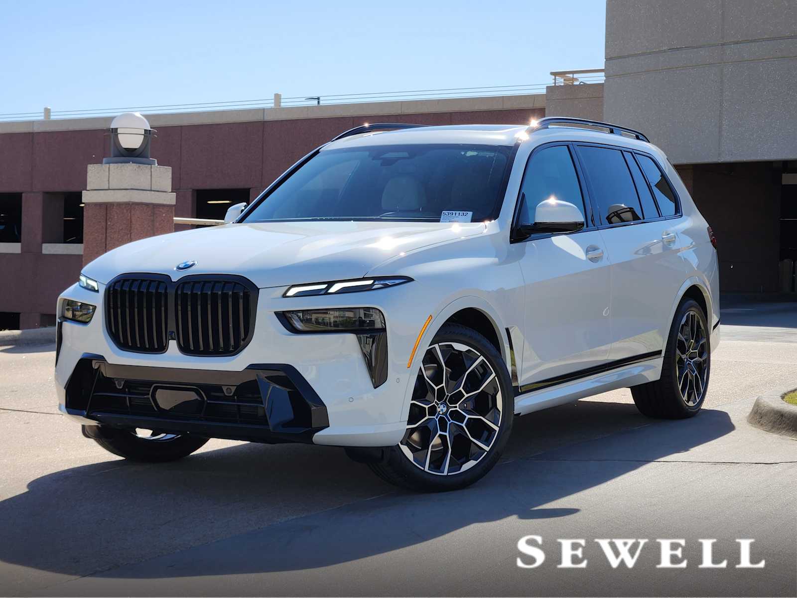 2026 BMW X7 40i's photo