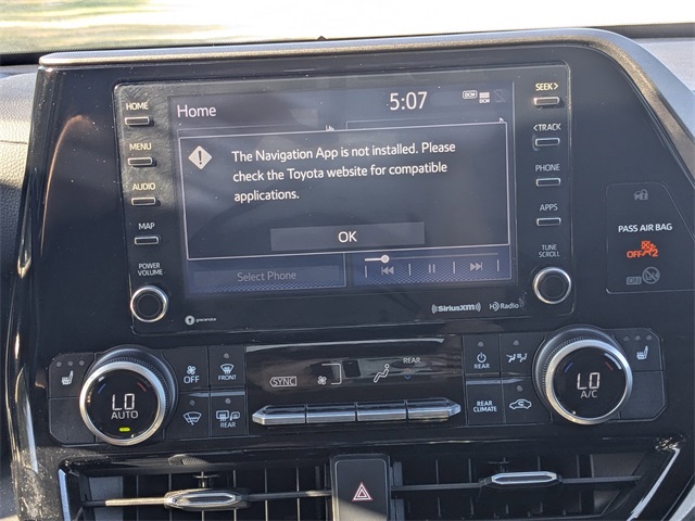 2022 Toyota Highlander XLE photo 30