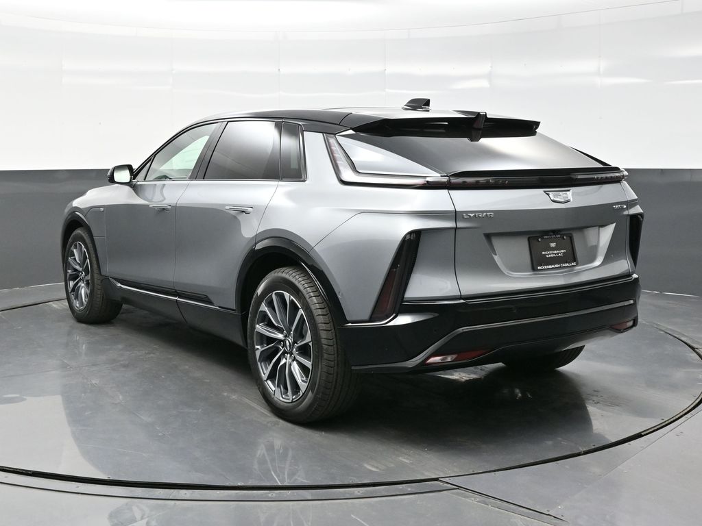 2026 Cadillac Lyriq Sport photo 4