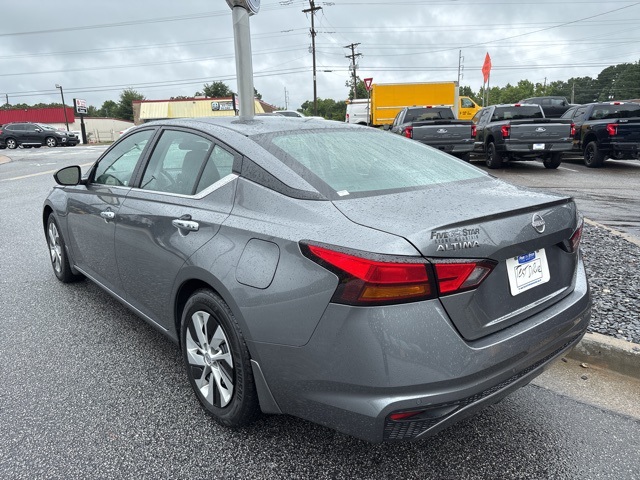 2024 Nissan Altima 2.5 S photo 6
