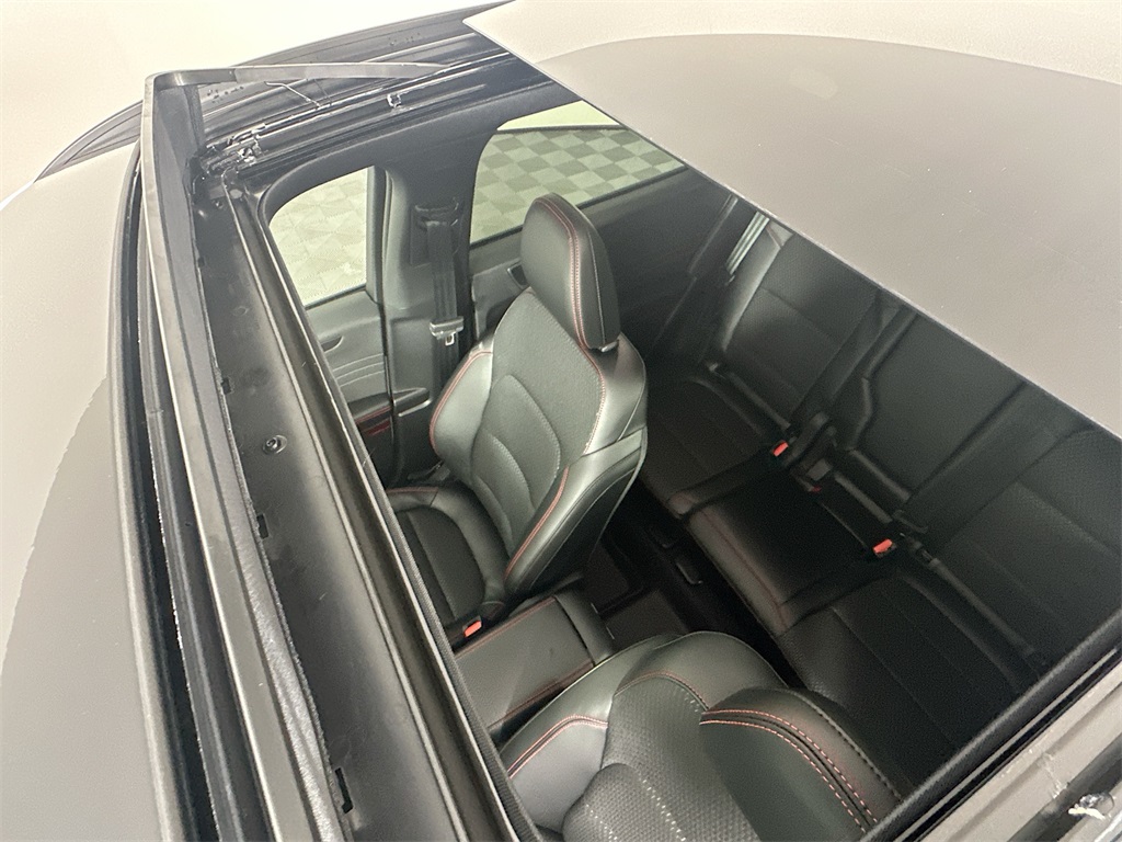 2025 Ford Escape ST-Line photo 13
