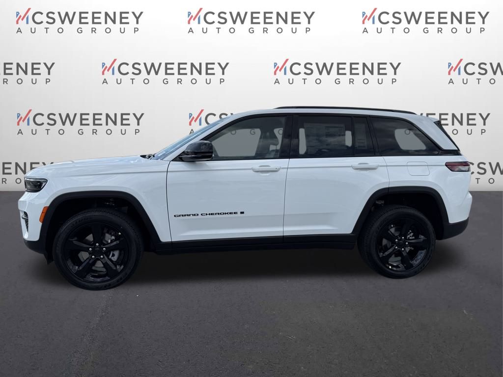 2025 Jeep Grand Cherokee Altitude X photo 2
