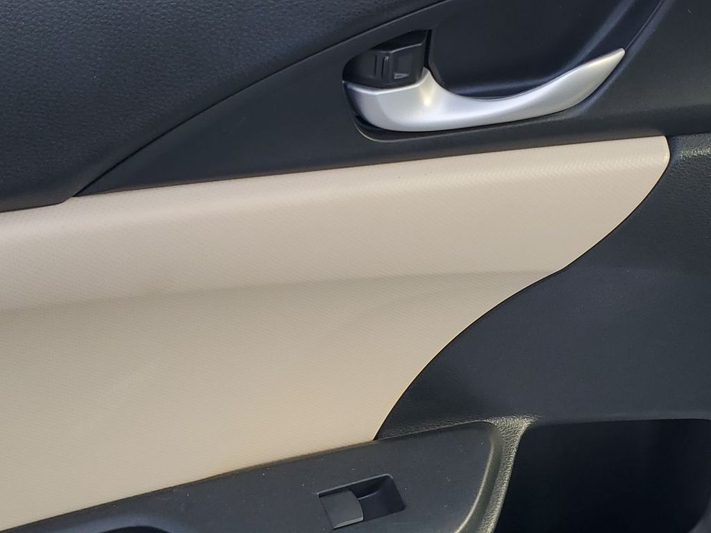 2016 Honda Civic EX-T photo 38