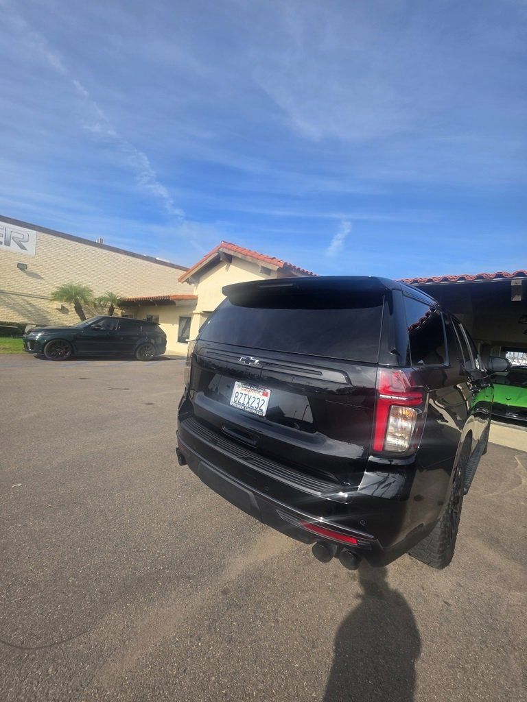 2022 Chevrolet Tahoe Z71 photo 3