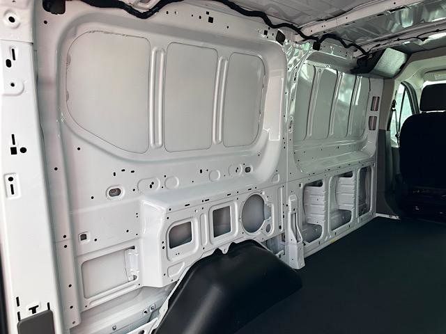 2025 Ford Transit Cargo Van photo 8