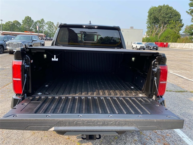 2025 Toyota Tacoma TRD Pro 4x4 Double Cab photo 4