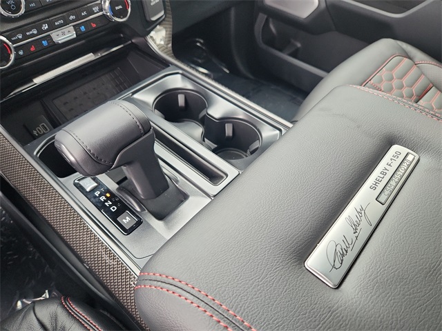 2025 Ford F-150 Lariat photo 12