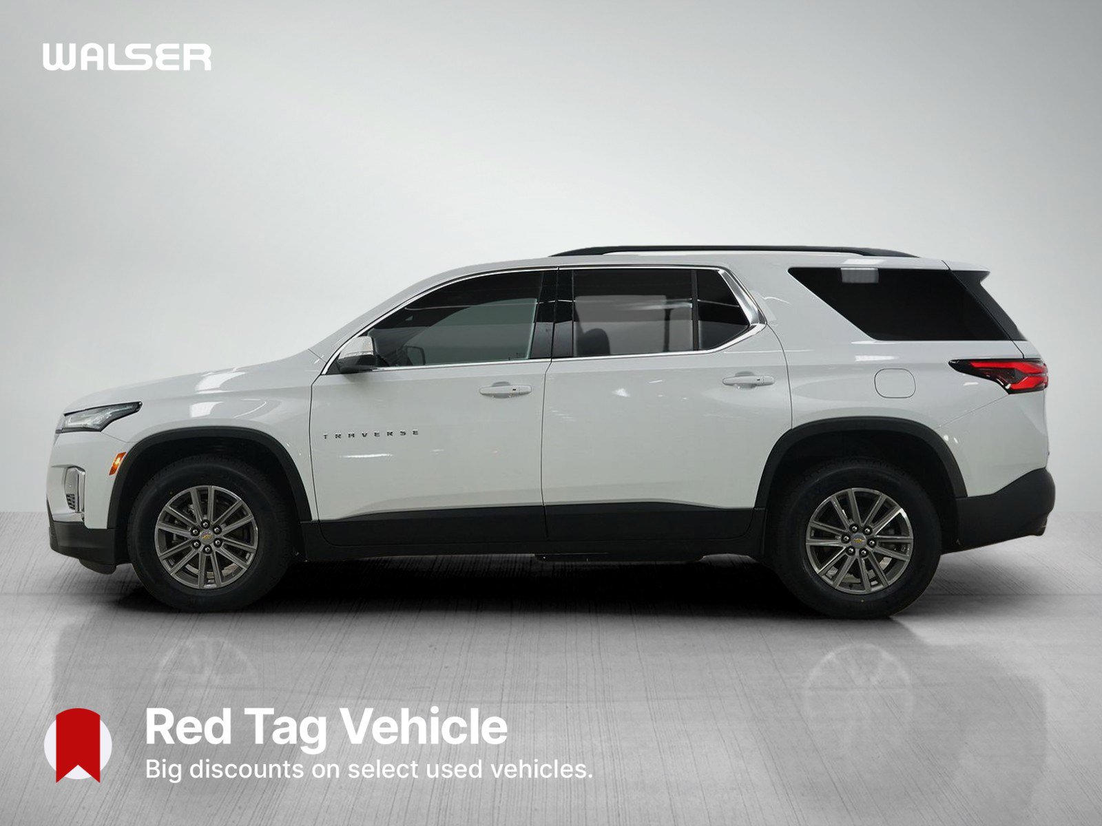 Used 2023 Chevrolet Traverse 1LT with VIN 1GNEVGKW6PJ106062 for sale in White Bear Lake, Minnesota