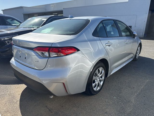 Used 2025 Toyota Corolla LE with VIN 5YFB4MDE9SP321294 for sale in Northfield, Minnesota