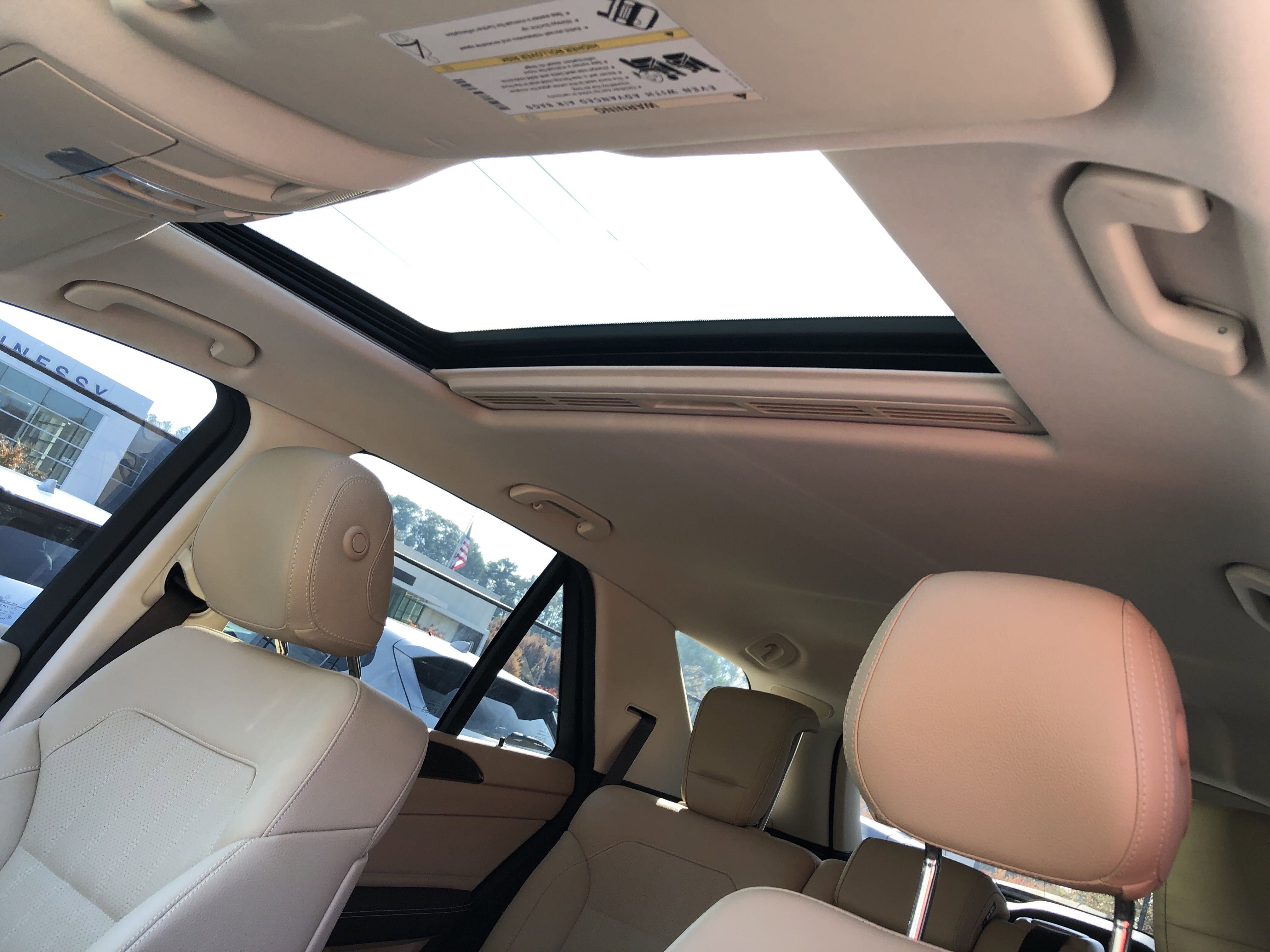 2018 Mercedes Benz GLE 350 photo 2