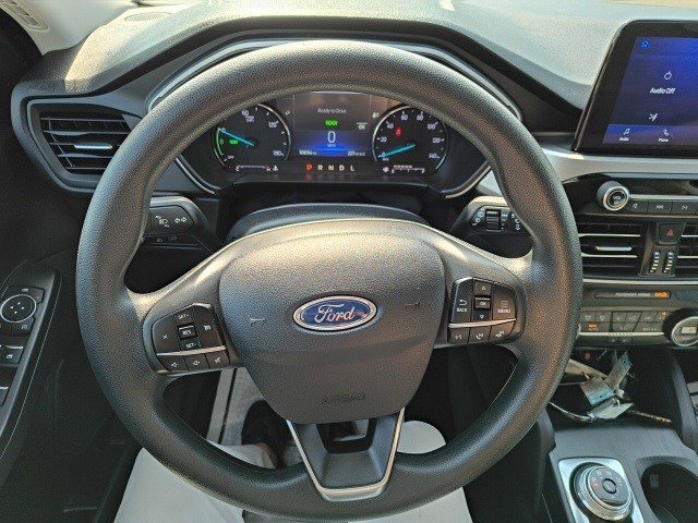 2021 Ford Escape SE Hybrid photo 20