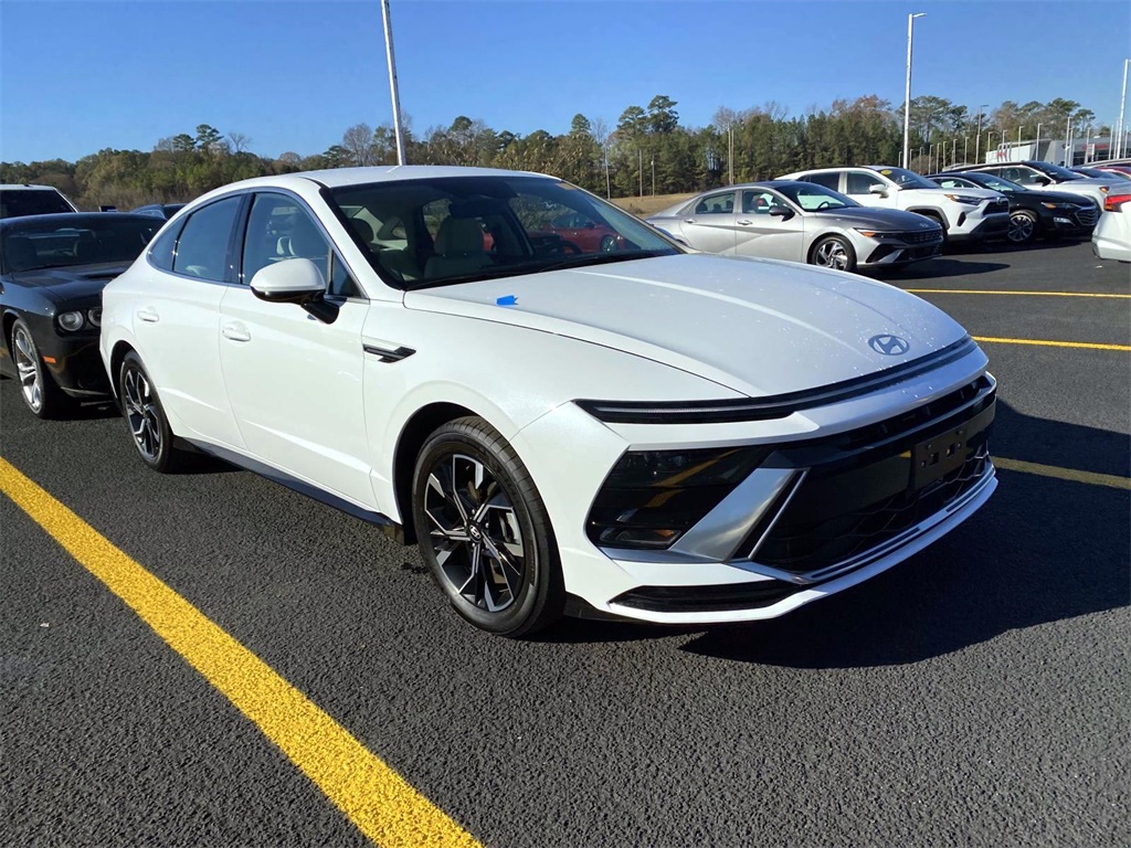 2024 Hyundai Sonata SEL's photo