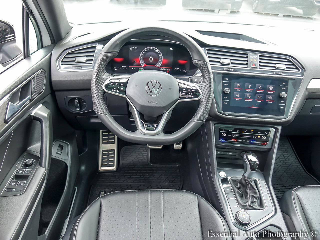 2024 VOLKSWAGEN TIGUAN - Image 11