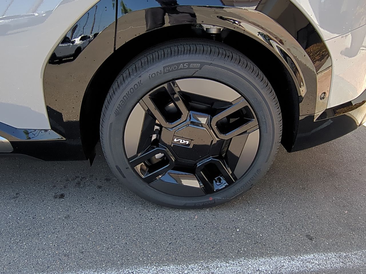 2026 Kia EV9 GT-Line photo 30