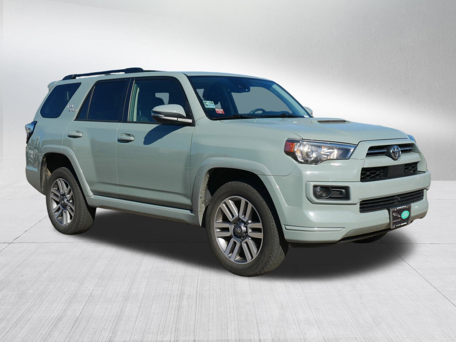 2022 Toyota 4Runner TRD Sport photo 3