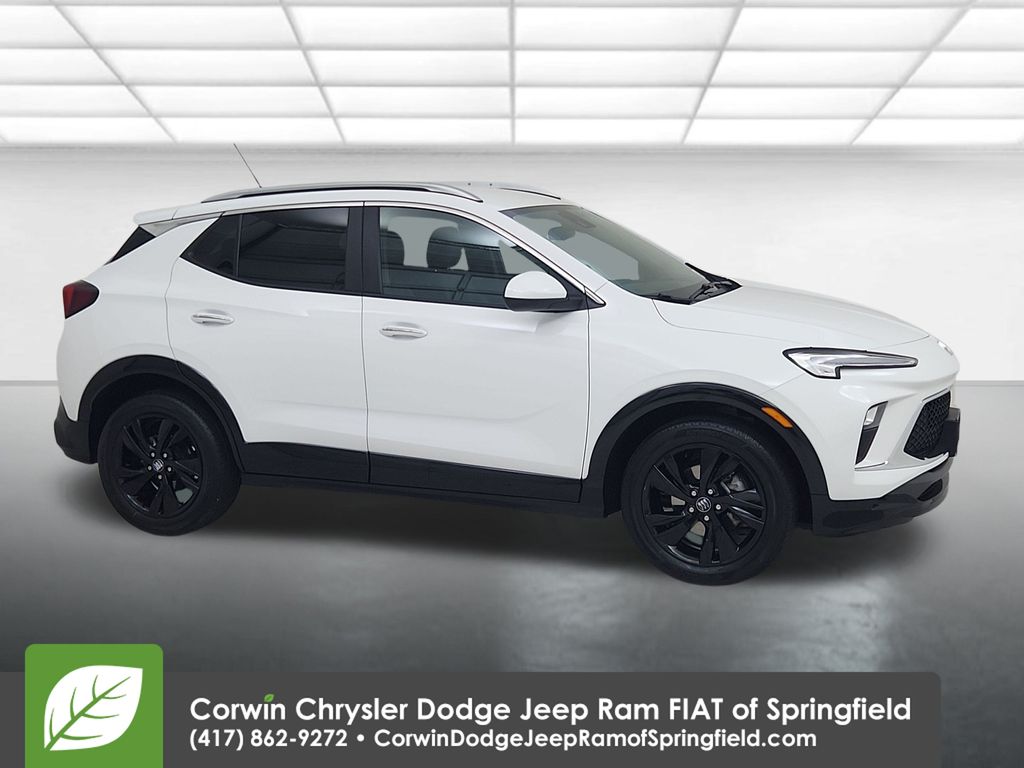 2024 Buick Encore GX Sport Touring's photo