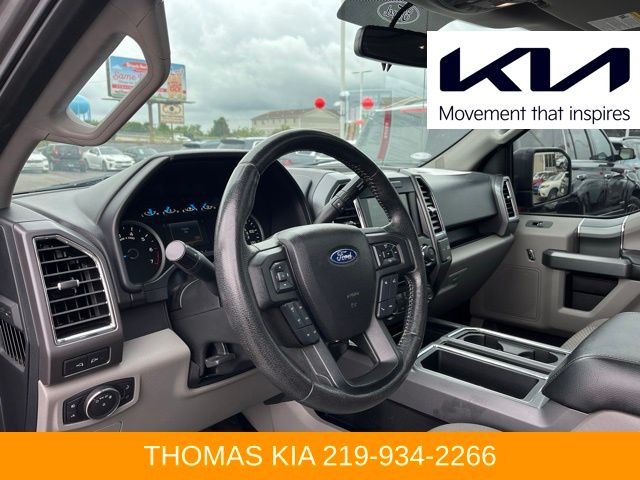 2016 Ford F-150 XLT photo 15
