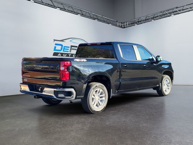 2026 Chevrolet Silverado 1500 LT photo 3