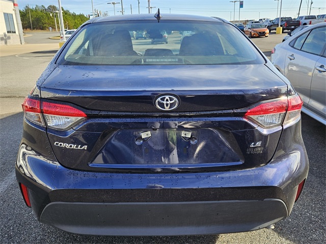 2023 Toyota Corolla LE photo 4