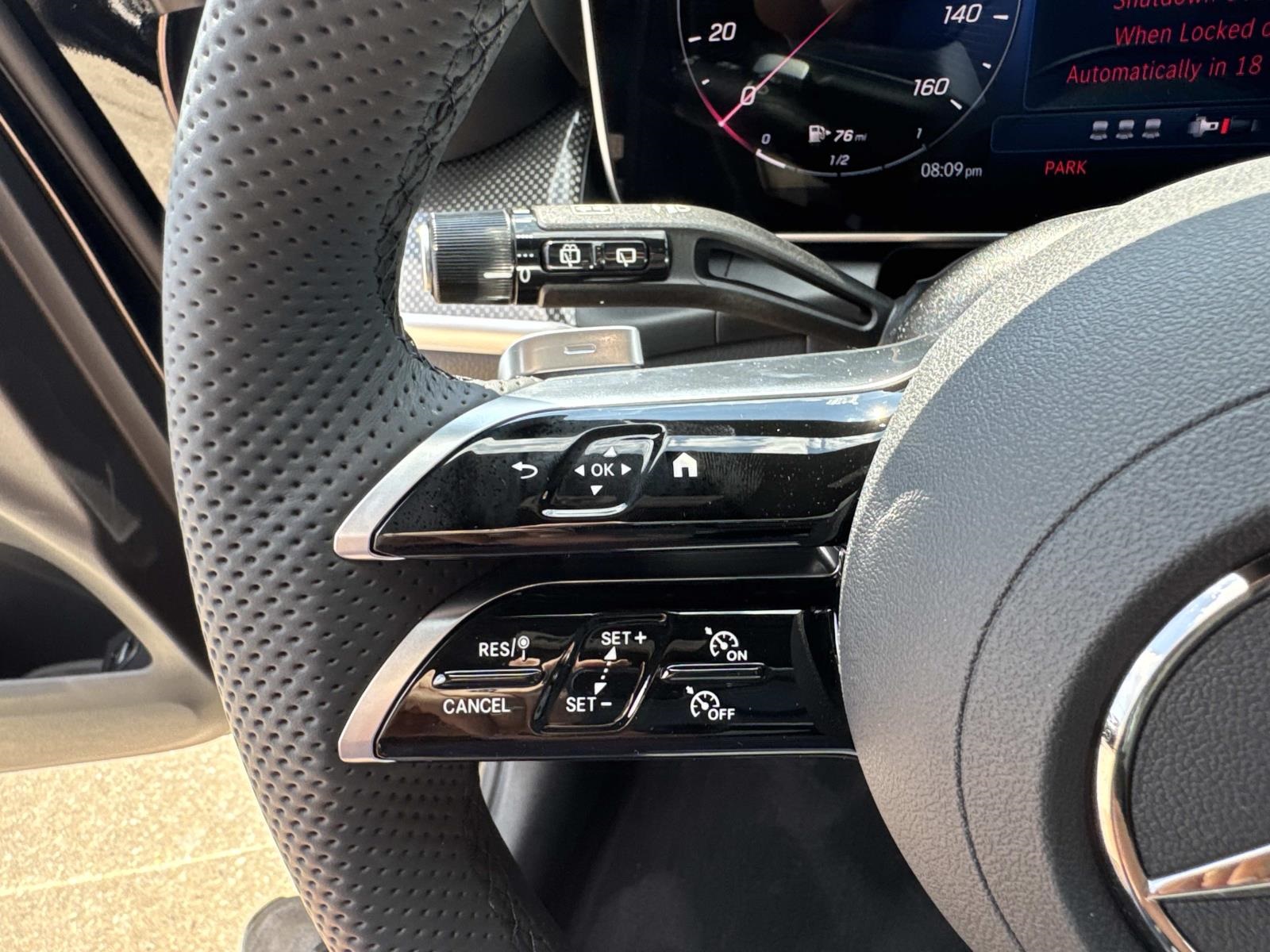 2026 Mercedes Benz GLC 300 photo 13