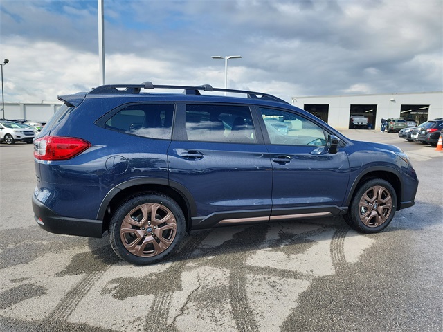 2025 Subaru Ascent Limited photo 2