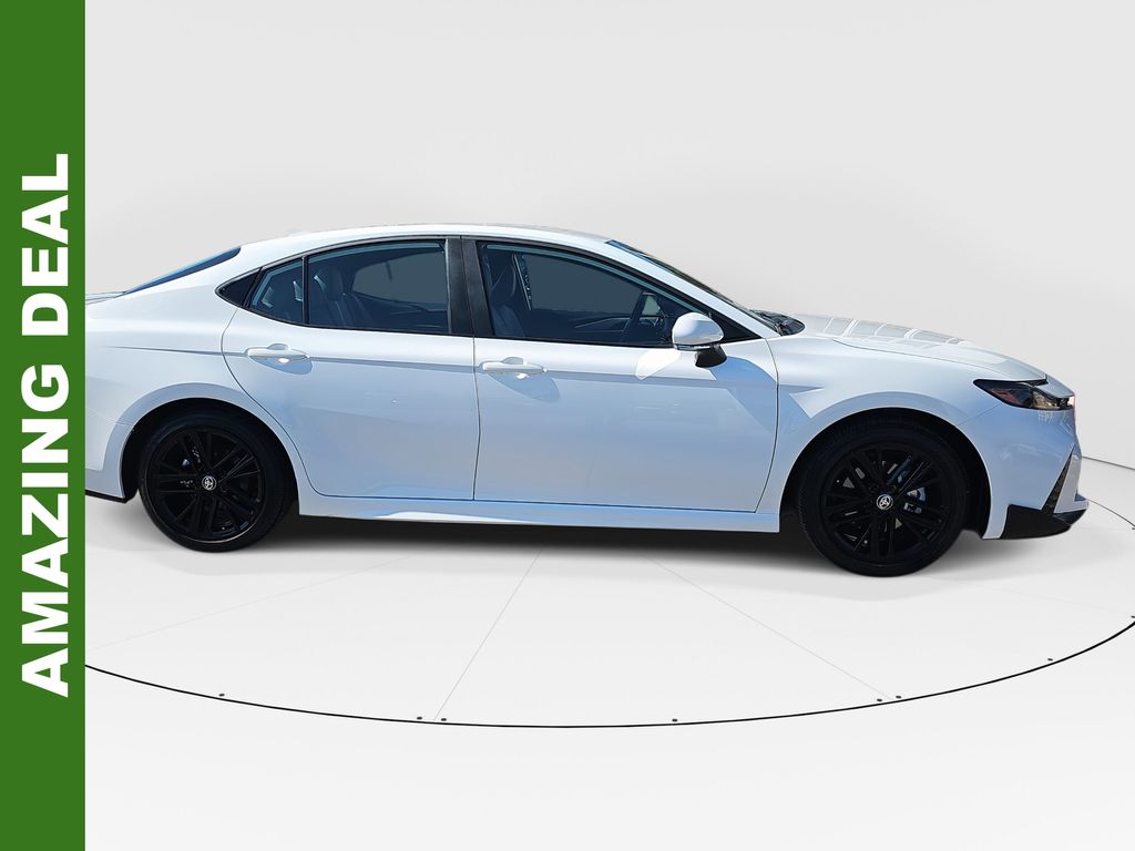 2025 Toyota Camry SE photo 2